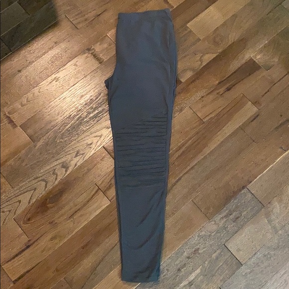 Plus Size Full Length Moto Leggings - Picture 5 of 6